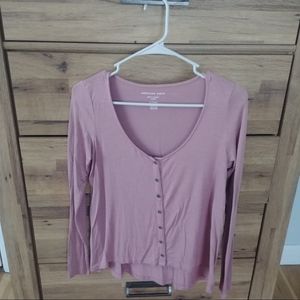 🌻 EUC american eagle shirt size XS
